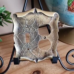 Vintage Amerock Switch Receptacle Plate